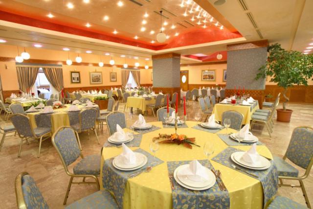 Hotel Dinara Livno Esterno foto