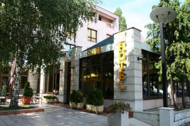 Hotel Dinara Livno Esterno foto