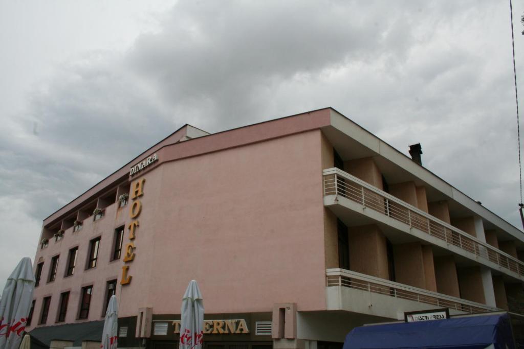 Hotel Dinara Livno Esterno foto