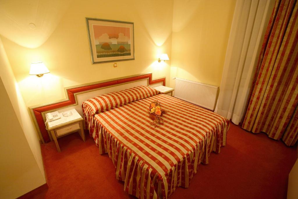 Hotel Dinara Livno Camera foto